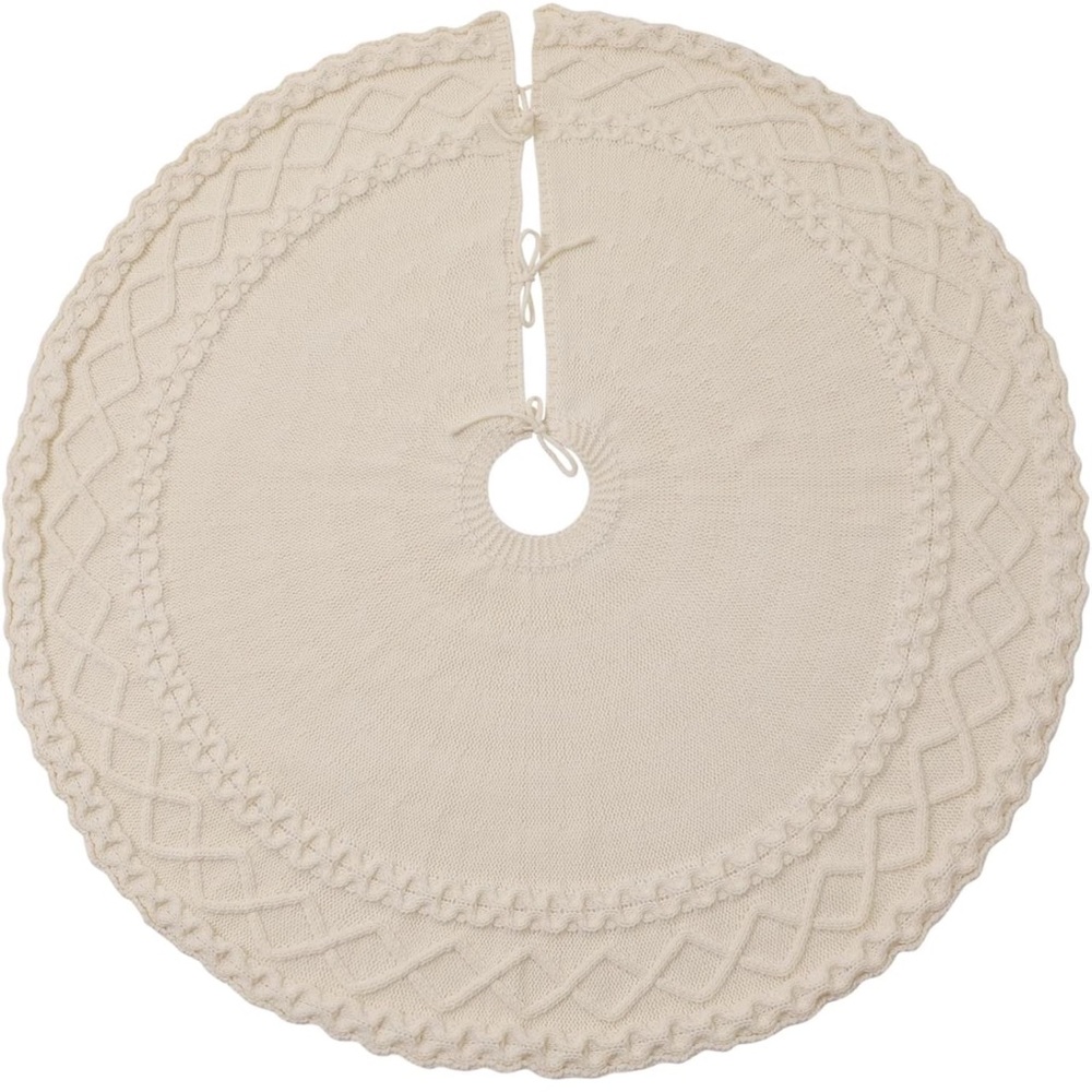 Tree skirt